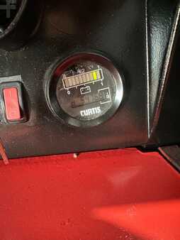 Apilador eléctrico - Raymond RSS40 (11)