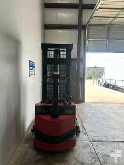 Apilador eléctrico - Raymond RSS40 (8)