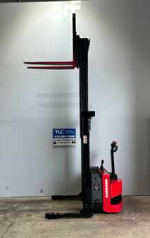 Apilador eléctrico - Raymond RSS40 (2)