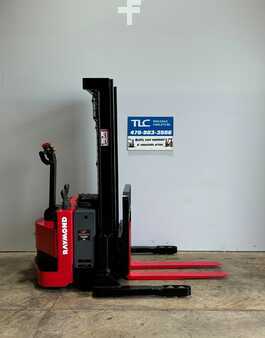 Apilador eléctrico - Raymond RSS40 (3)