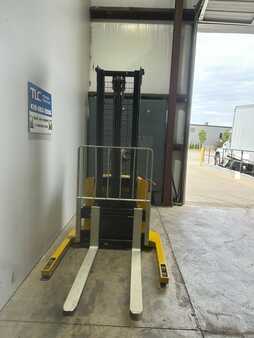 Pallet Stackers 2016  Yale MSW040SFN24TV087 (9)