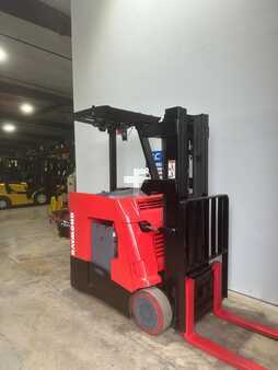 Apilador conductor incorporado 2013  Raymond  (4)