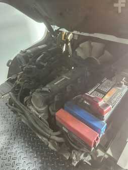 Propane Forklifts 2015  Unicarriers MP1F1A20LV (12)