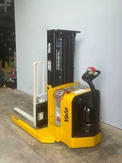 Pallet Stackers 2014  Yale MSW040SFN24TE072 (4)