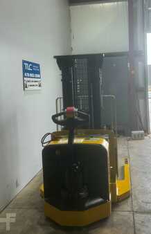 Pallet Stackers 2014  Yale MSW040SFN24TE072 (8)