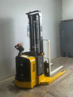 Pallet Stackers 2012  Yale MSW040SFN24TV087 (7)