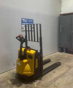 Electric Pallet Jacks - Yale MPB045VGN24T2746 (5)