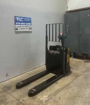 Electric Pallet Jacks - Yale MPB045VGN24T2746 (8)