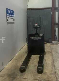 Electric Pallet Jacks - Yale MPB045VGN24T2746 (9)