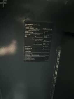 Stand-Up Rider Forklift 2016  Crown RC 5535-30 (12)