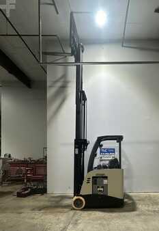 Stand-Up Rider Forklift 2016  Crown RC 5535-30 (2)