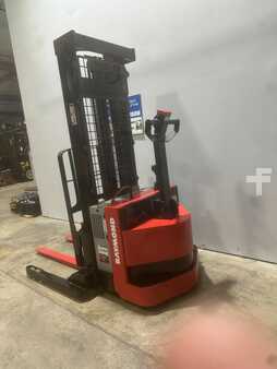 Pallet Stackers - Raymond RSS40 (7)