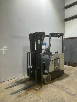 Stand-Up Rider Forklift 2014  Crown RC 5530-30 (7)