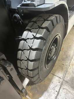 Propane Forklifts 2015  Unicarriers MP1F1A20LV (11)