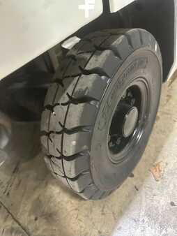 Propane Forklifts 2015  Unicarriers MP1F1A20LV (10)