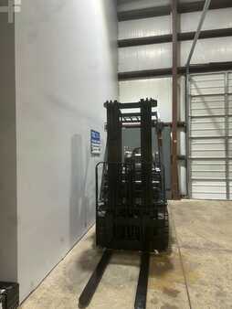 Propane Forklifts 2012  Nissan MP1F1A20LV (9)