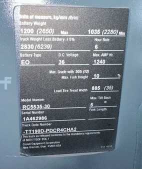 Stand-Up Rider Forklift 2016  Crown RC 5535-30 (12)