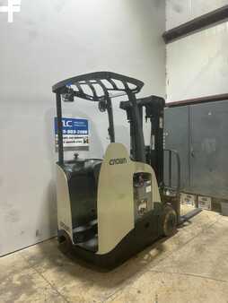 Stand-Up Rider Forklift 2016  Crown RC 5535-30 (5)