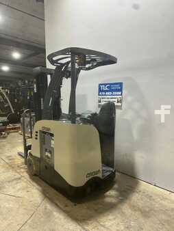Stand-Up Rider Forklift 2016  Crown RC 5535-30 (6)