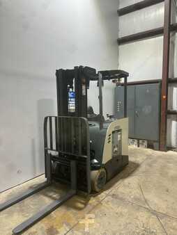 Stand-Up Rider Forklift 2016  Crown RC 5535-30 (7)