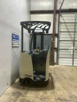 Stand-Up Rider Forklift 2015  Crown RC 5535-30 (8)