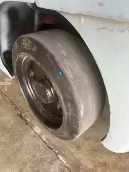 Montacargas GLP - Nissan  (9)
