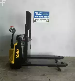 Patín Eléctrico - Yale MPB045VGN24T2746 (2)