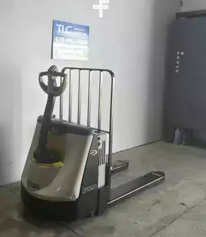Electric Pallet Jacks - Crown WP3045-45 (6)