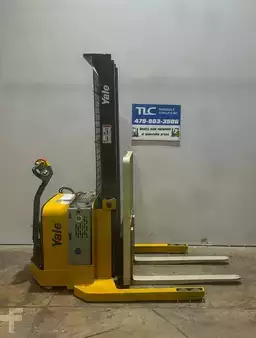 Apilador eléctrico 2012  Yale MSW040SFN24TV087 (1)