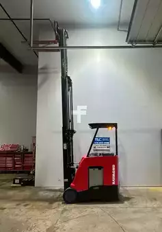 Stand-Up Rider Forklift 2019  Raymond  (2)