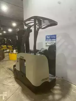Stand-Up Rider Forklift 2018  Crown RC 5535-30 (4)