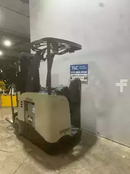 Stand-Up Rider Forklift 2017  Crown RC 5535-30 (6)