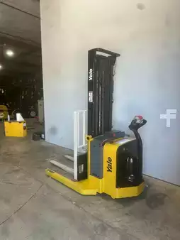 Pallet Stackers 2014  Yale MSW040SFN24TV087 (4)