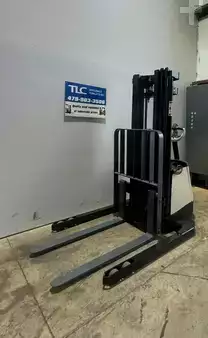 Pallet Stackers 2018  Crown Crown SX3000 (6)