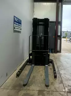Pallet Stackers 2018  Crown Crown SX3000 (9)
