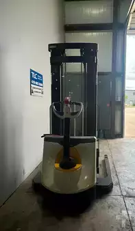 Pallet Stackers 2018  Crown Crown SX3000 (8)