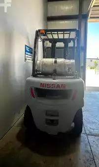 Propane Forklifts 2013  Unicarriers MP1F2A25LV (8)