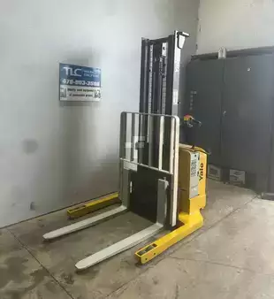Pallet Stackers 2010  Yale MSW040SFN24TV087 (5)