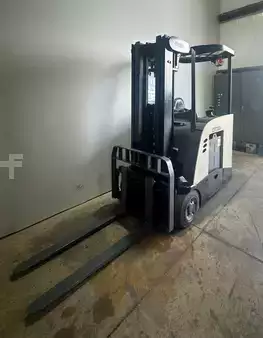 Stand-Up Rider Forklift 2014  Crown RC 5530-30 (7)