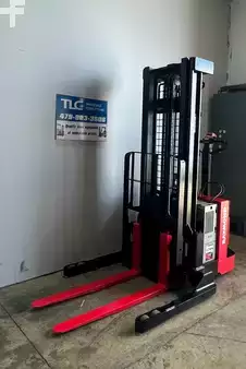 Apilador eléctrico 2019  Raymond RSS40 (5)