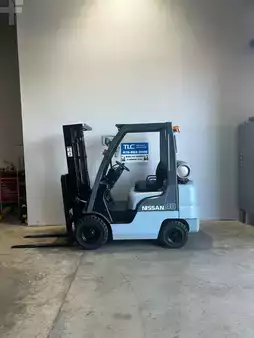 Propane Forklifts 2012  Nissan MP1F1A20LV (3)
