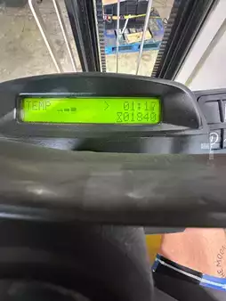 Propane Forklifts 2008  Yale GLP040SVXNURE084 (9)