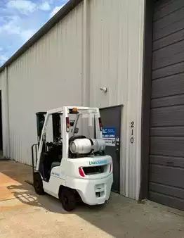 Propane Forklifts 2014  Nissan MP1F1A20LV (4)