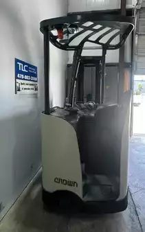 Apilador Hombre a Bordo 2014  Crown RC 5530-30 (13)