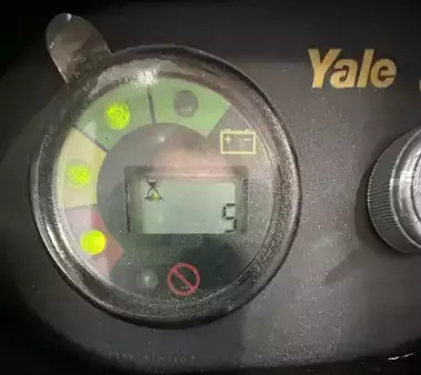 Apilador eléctrico 2025  Yale MSW040SFN24TV087 (8)
