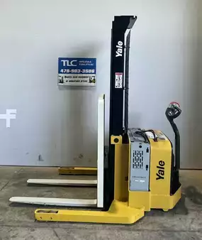 Pallet Stackers 2024  Yale MSW040SFN24TV087 (3)