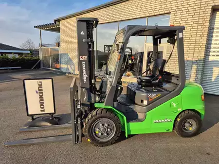 Eléctrica de 4 ruedas 2026  Lonking CPD35-X (2)