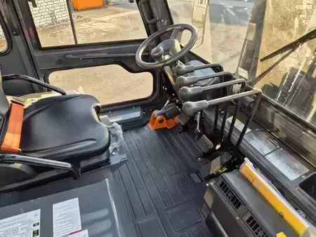 Dieseltrukki 2024  Lonking LG50DT IV (1)