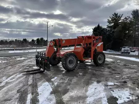 Telehandler Fixed - SkyTrak 8042 (1)