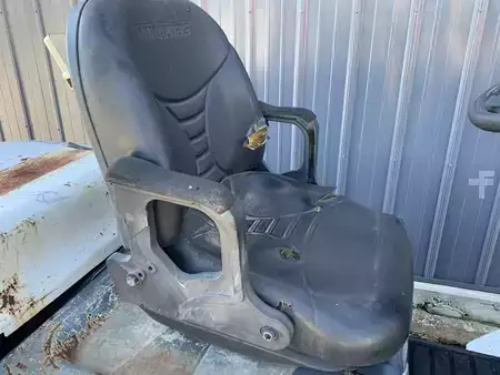 Diesel Forklifts 2017  Nissan FHD35T5SV (7)